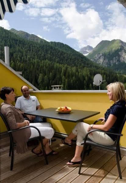 Chasa Alpetta Apartment Самнаун Екстериор снимка